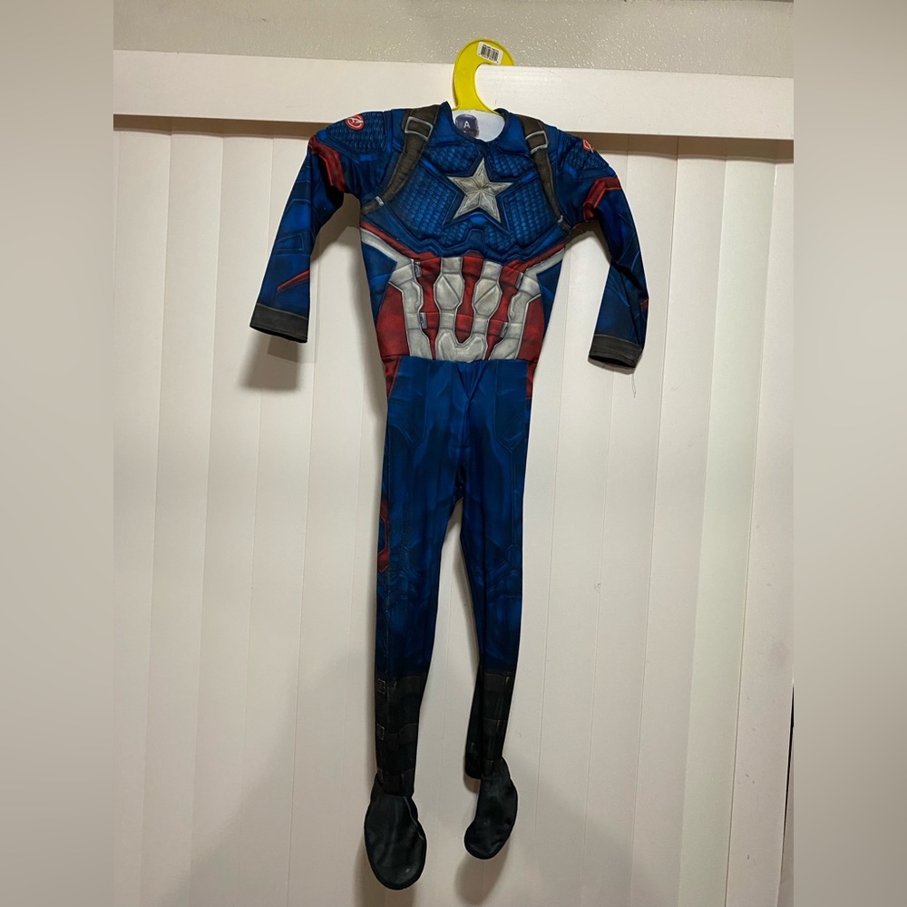Boys captain America